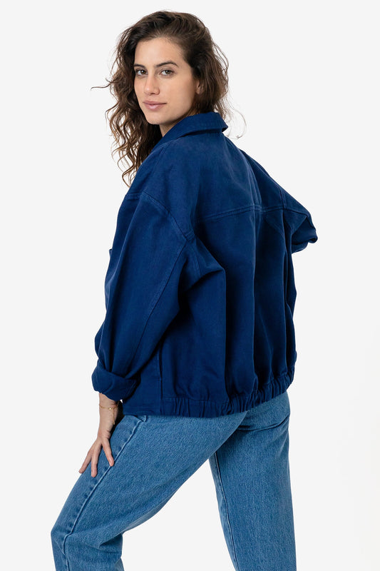 Taylor is 5'7 wearing size M